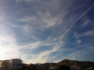 Χημικοί αεροψεκασμοί(chem-trails) πάνω από τη Ρόδο ! - Φωτογραφία 2