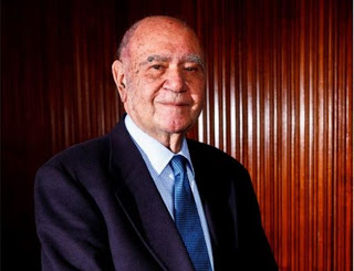 Έφυγε σε ηλικία 90 ετών ο Τάκης Σαρακάκης Πρόεδρος του ομώνυμου Ομίλου - Φωτογραφία 1