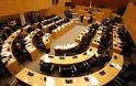 Κύπρος: Υπερψηφίστηκαν τα μνημονιακά νομοσχέδια