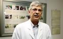 Ο Έλληνας χειρουργός που έχει κάνει 19 μεταμοσχεύσεις καρδιάς