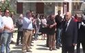 Πέταξαν το στεφάνι πρώην βουλευτή του ΠΑΣOΚ στην κηδεία Κόγια στο Βόλο