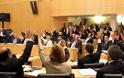 Κύπρος: Εγκρίθηκε οριακά το μνημόνιο και η δανειακή σύμβαση