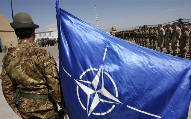 Αφγανιστάν: Τρεις στρατιώτες του ΝΑΤΟ νεκροί σε βομβιστική επίθεση - Φωτογραφία 1