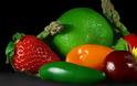 Ποια είναι τα 10 τρόφιμα που δέχονται βροχή από φυτοφάρμακα - Τι βάζουμε στο τραπέζι μας