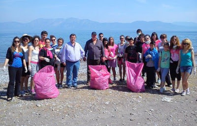 Καθάρισαν την παραλία των Λουκισίων - Φωτογραφία 2