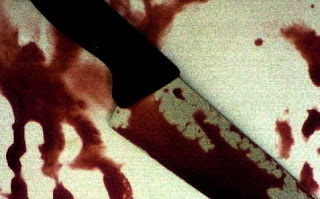 Σοκ στο Αιγάλεω: 14χρονη μαχαίρωσε τη μητέρα της στο λαιμό - Φωτογραφία 1