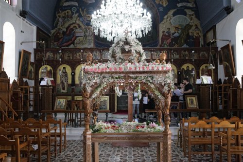 Επιτάφιος Θρήνος - Στιγμές κατάνυξης στις εκκλησίες της Κρήτης - Φωτογραφία 12