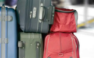 Εργαζόμενοι της Alitalia έκλεβαν τις βαλίτσες - Φωτογραφία 1