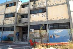 Ελεύθεροι πολιορκημένοι οι πρόσφυγες στο Λαύριο