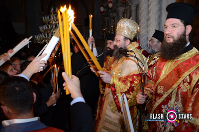 Πάτρα: Έκανε Ανάσταση ολόκληρη η πόλη … - Δείτε φωτο από τον Άγιο Aνδρέα - Φωτογραφία 9