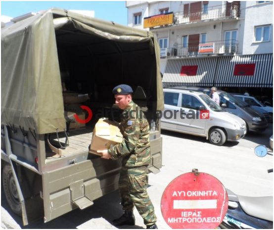 Προσφορά τροφίμων από το 11ο Σύνταγμα Πεζικού (photos&video) - Φωτογραφία 5