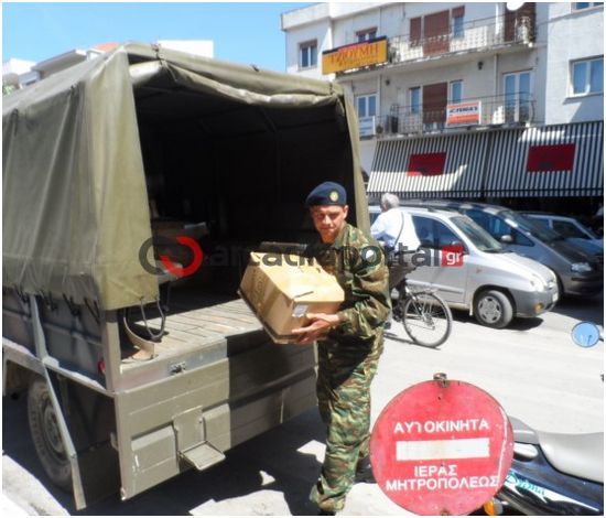 Προσφορά τροφίμων από το 11ο Σύνταγμα Πεζικού (photos&video) - Φωτογραφία 6