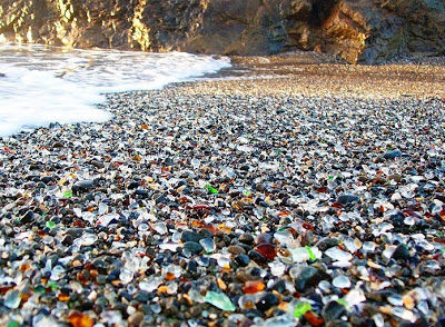 Παραλία από... γυαλί: Η «χωματερή» που αξίζει να επισκεφθείς! - Φωτογραφία 4