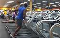 «Μoon walking»… στο διάδρομο γυμναστικής! [video]
