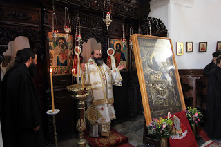 3091 - Με λαμπρότητα και φέτος η Λιτάνευση της Εικόνας της Παναγίας της Πορταϊτίσσης στην Ιερά Μονή Ιβήρων (φωτογραφίες) - Φωτογραφία 11