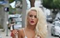 Η Courtney Stodden με καυτό jean σορτσάκι στο West Hollywood - Φωτογραφία 7