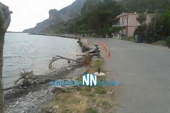 Χάνεται σιγά σιγά ο παραλιακός δρόμος στην Κάτω Βασιλική…