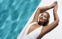 Διατήρησε την ψυχραιμία σου! Η Kate Moss μας δείχνει το αγαπημένο της self tan... γυμνή!