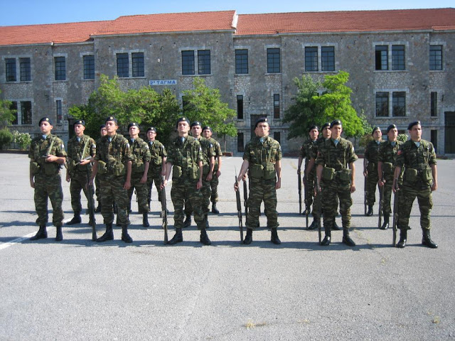 Το 11ο Σύνταγμα Πεζικού τίμησε τον Μεγαλομάρτυρα Άγιο Γεώργιο - Φωτογραφία 3