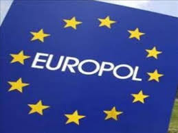 Ανησυχία από Europol για την αύξηση του ακροδεξιού εξτρεμισμού - Φωτογραφία 1