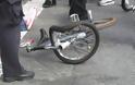 Πάτρα: Σοβαρό ατύχημα στην Ελ.Βενιζέλου - Oδηγός μηχανής παρέσυρε ποδηλάτη και τον εγκατέλειψε