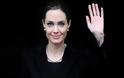H ιατρική επιλογή της Angelina Jolie