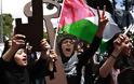 Ραμάλα: Χιλιάδες Παλαιστίνιοι στους δρόμους για την «Ημέρα της Καταστροφής»
