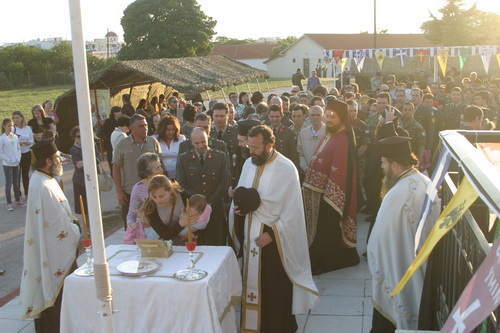 Επίσημη υποδοχή λειψάνου Αγίου Γεωργίου Τροπαιοφόρου στο Στρατόπεδο Πατσούκα στην Αλεξανδρούπολη - Φωτογραφία 6