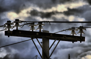 Χανιά: Έσπασε κολώνα ηλεκτροφωτισμού στους Αγίους Αποστόλους από τους ανέμους - Φωτογραφία 1