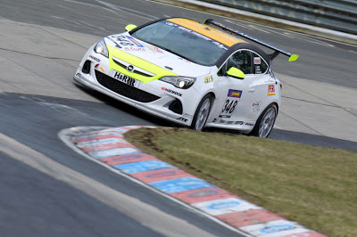 Η Opel Επιστρέφει στην ‘Πράσινη Κόλαση’ - Επτά ομάδες Astra OPC Cup στην πρόκληση των 24 ωρών - Φωτογραφία 1