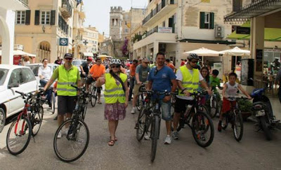 Η μεγάλη συμμετοχή στην ποδηλατοπορεία κι η φωτογραφία της... χρονιάς! - Φωτογραφία 3