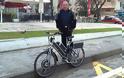 Ξανθιώτης εφευρέτης δημιούργησε υβριδικό ποδήλατο που κινείται με τον ήλιο. Ενδιαφέρον από εταιρίες!