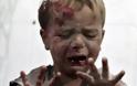 ΣΟΚ! 4χρονο ούρλιαζε γεμάτο αίματα στην ταράτσα - Η μητέρα του αυτομαχαιρώθηκε μπροστά στα μάτια του