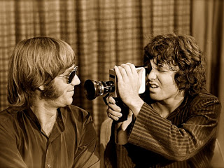 Ray Manzarek και Jim Morrison και πάλι μαζί... στην γειτονιά των αγγέλων [video] - Φωτογραφία 1