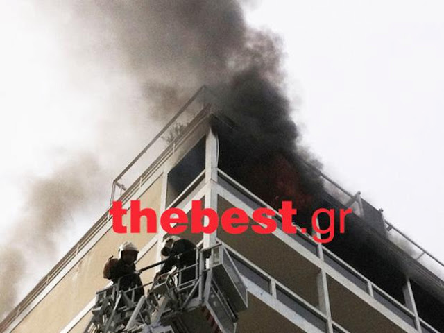 Φωτιά ξέσπασε σε ξενοδοχείο της Πάτρας - Φωτογραφία 3