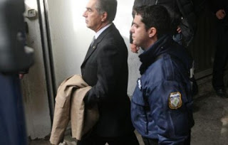 Παπαγεωργόπουλος: Eίμαι στη φυλακή γιατί με φοβούνται - Φωτογραφία 1