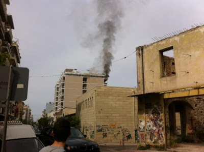 Πάτρα: Aπό απροσεξία η πυρκαγιά στο ξενοδοχείο Αστήρ - Δείτε φωτο-video - Φωτογραφία 3