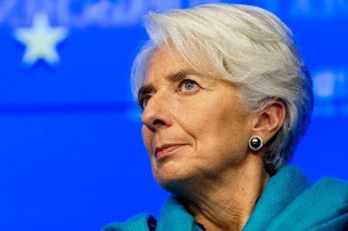 Mε καθαίρεση από το ΔΝΤ απειλείται η Λαγκάρντ - Φωτογραφία 1
