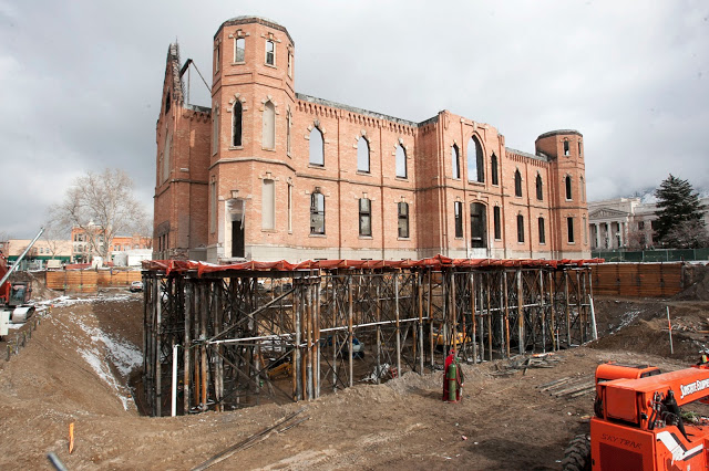 3.500 τόνοι στον αέρα!!! Δείτε τον Provo Tabernacle, το ναό που αιωρείται!! - Φωτογραφία 3