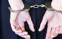 Συνελήφθη στα Τρίκαλα 17χρονος ημεδαπός για κλοπή από κατάστημα ενδυμάτων