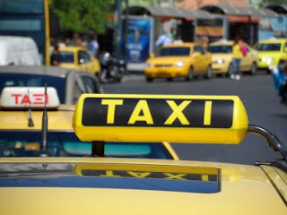 Χειροπέδες σε 20 οδηγούς ταξί που είχαν πειράξει τα ταξίμετρα - Φωτογραφία 1