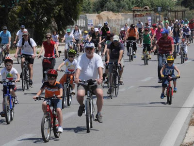 Πάτρα: Mια ατέλειωτη θάλασσα ποδηλάτων ξεχύθηκε στους δρόμους της πόλης - Δείτε φωτο - Φωτογραφία 5