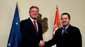 Σερβία - Κοσσυφοπέδιο: Εγκρίθηκε το σχέδιο εφαρμογής της συμφωνίας - Φωτογραφία 1