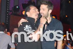 Το ζεϊμπέκικο του Λευτέρη Πανταζή στον Κωνσταντίνο Αργυρό! (Φωτογραφίες)