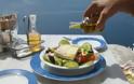 Huffington Post: Η χωριάτικη σαλάτα είναι... τούρκικη