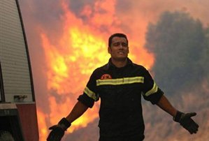 Προσπάθησαν να λαμπαδιάσουν την Κρήτη - 16 πυρκαγιές ξέσπασαν μέσα σε λίγες ώρες - Φωτογραφία 1