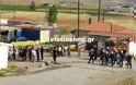 'Εφοδος της πολεοδομίας στο καταυλισμό των ΡΟΜΑ στο Πυρί της Θήβας με συνοδεία των ΜΑΤ
