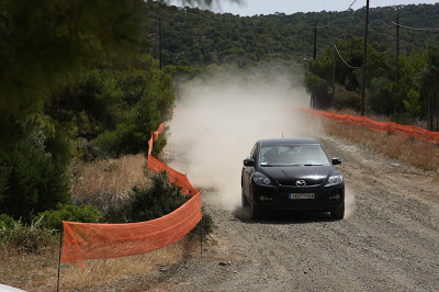 ΡΑΛΛΥ ΑΚΡΟΠΟΛΙΣ 2013: Οι κορυφαίοι οδηγοί του Παγκοσμίου Πρωταθλήματος Ράλλυ, ολοκλήρωσαν την πρώτη ημέρα αναγνωρίσεων του αγώνα - Φωτογραφία 1