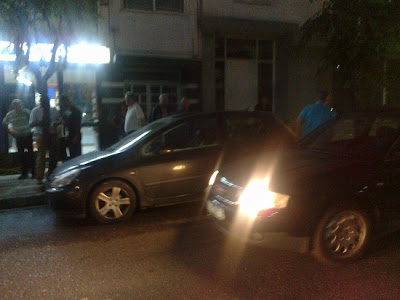 Aγρίνιο: Πήγαν να κάψουν το αυτοκίνητο μέλους της Χρυσής Aυγής - Φωτογραφία 2