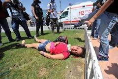 Κόλαση στη Κωνσταντινούπολη - Δείτε εικόνες και video από τις αναταραχές